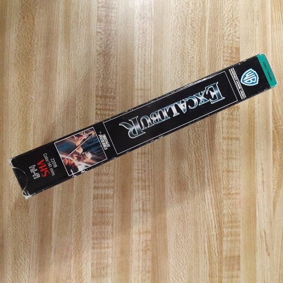 Excalibur 1981 VHS Fantasy Cult Classic Helen Mirren Liam Neeson Gabriel Byrne - Picture 6 of 10